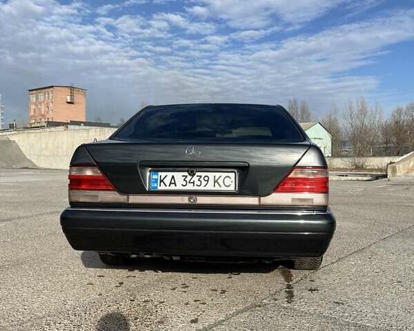 Чорний Мерседес С Клас, об'ємом двигуна 3.5 л та пробігом 222 тис. км за 12000 $, фото 3 на Automoto.ua