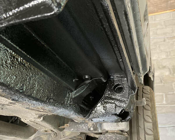 Черный Мерседес С Класс, объемом двигателя 5 л и пробегом 347 тыс. км за 23217 $, фото 50 на Automoto.ua