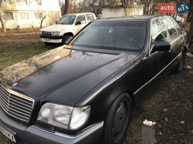 Чорний Мерседес С Клас, об'ємом двигуна 4.97 л та пробігом 353 тис. км за 12000 $, фото 4 на Automoto.ua