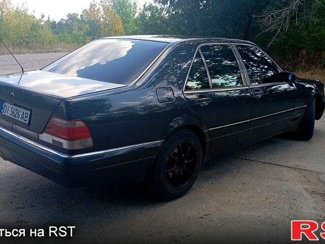 Чорний Мерседес С Клас, об'ємом двигуна 5 л та пробігом 480 тис. км за 3500 $, фото 7 на Automoto.ua