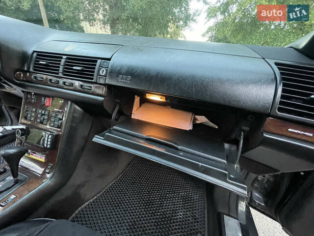 Черный Мерседес С Класс, объемом двигателя 4.2 л и пробегом 322 тыс. км за 5700 $, фото 49 на Automoto.ua
