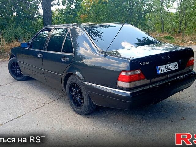 Чорний Мерседес С Клас, об'ємом двигуна 5 л та пробігом 480 тис. км за 3500 $, фото 5 на Automoto.ua