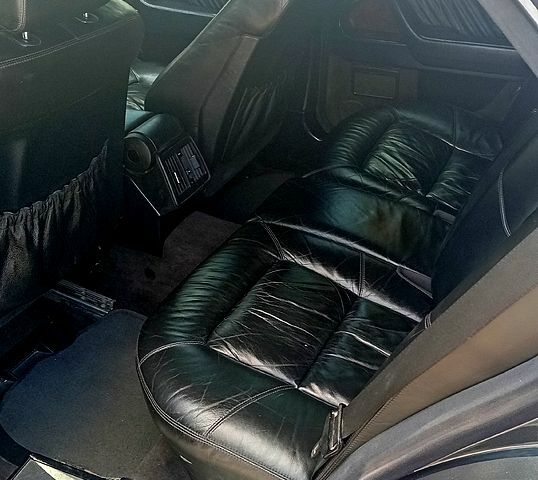 Чорний Мерседес С Клас, об'ємом двигуна 5 л та пробігом 480 тис. км за 3500 $, фото 9 на Automoto.ua