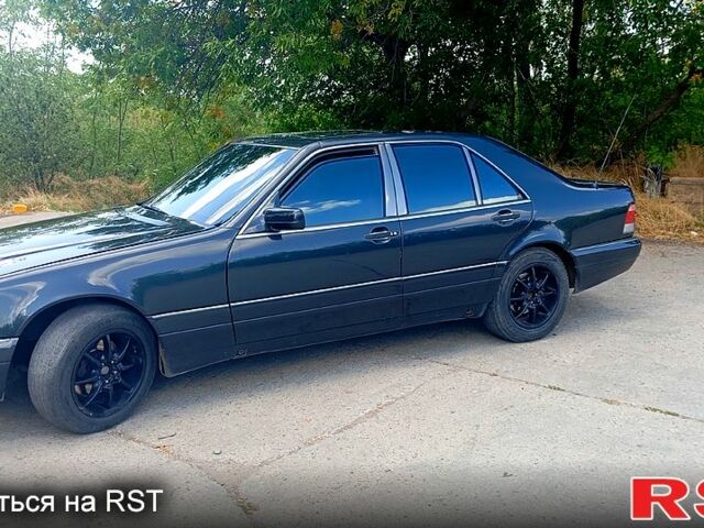 Чорний Мерседес С Клас, об'ємом двигуна 5 л та пробігом 480 тис. км за 3500 $, фото 3 на Automoto.ua