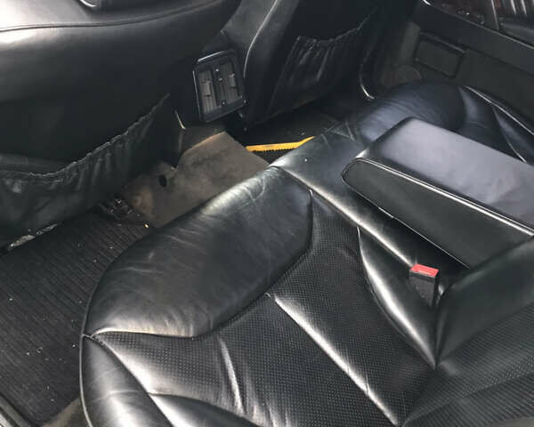 Чорний Мерседес С Клас, об'ємом двигуна 4.97 л та пробігом 353 тис. км за 12000 $, фото 8 на Automoto.ua