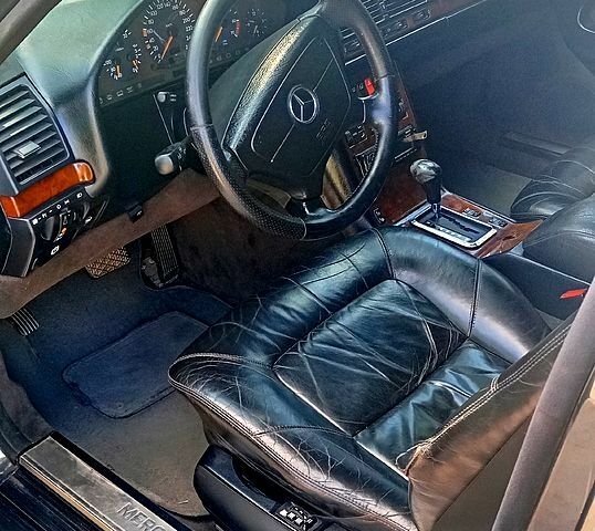 Чорний Мерседес С Клас, об'ємом двигуна 5 л та пробігом 480 тис. км за 3500 $, фото 10 на Automoto.ua