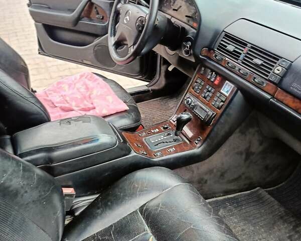 Мерседес С Клас 1995 у Тернополі на Automoto.ua Чорний Мерседес С Клас, об'ємом двигуна 3.2 л та пробігом 388 тис. км за 3500 $, фото 13 на Automoto.ua