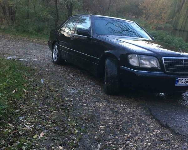 Чорний Мерседес С Клас, об'ємом двигуна 3.2 л та пробігом 350 тис. км за 5200 $, фото 1 на Automoto.ua