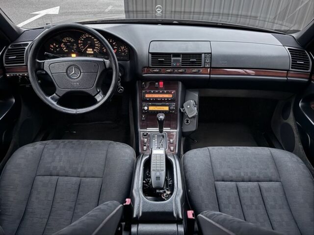 Черный Мерседес С Класс, объемом двигателя 3.2 л и пробегом 410 тыс. км за 7800 $, фото 12 на Automoto.ua