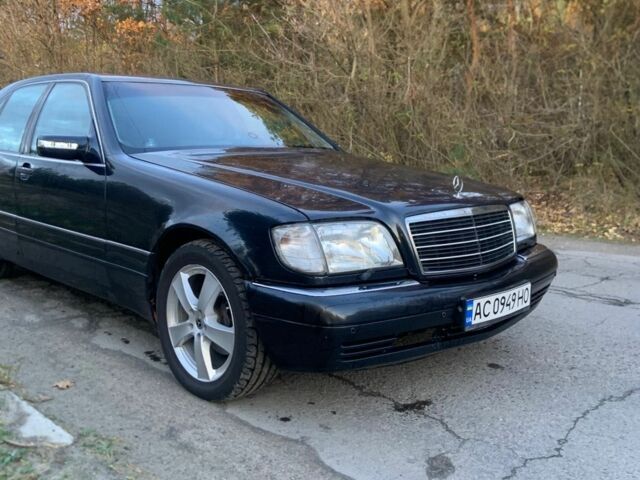 Черный Мерседес С Класс, объемом двигателя 3.2 л и пробегом 304 тыс. км за 4700 $, фото 18 на Automoto.ua