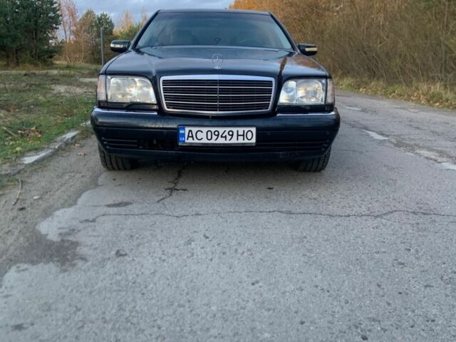 Черный Мерседес С Класс, объемом двигателя 3.2 л и пробегом 304 тыс. км за 4700 $, фото 9 на Automoto.ua