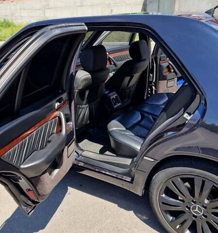 Черный Мерседес С Класс, объемом двигателя 4.2 л и пробегом 450 тыс. км за 7999 $, фото 23 на Automoto.ua