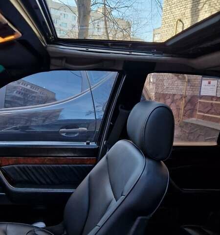 Черный Мерседес С Класс, объемом двигателя 4.2 л и пробегом 450 тыс. км за 7999 $, фото 20 на Automoto.ua