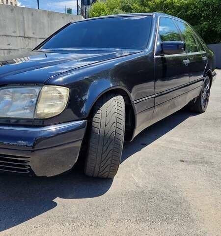 Черный Мерседес С Класс, объемом двигателя 4.2 л и пробегом 450 тыс. км за 7999 $, фото 9 на Automoto.ua