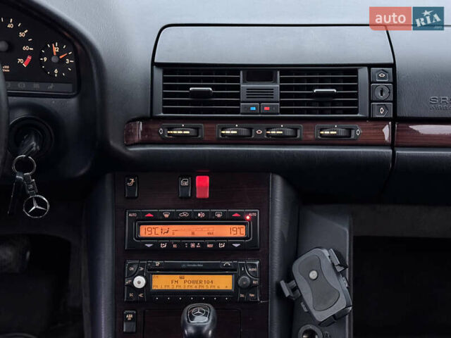 Черный Мерседес С Класс, объемом двигателя 3.2 л и пробегом 410 тыс. км за 7800 $, фото 37 на Automoto.ua