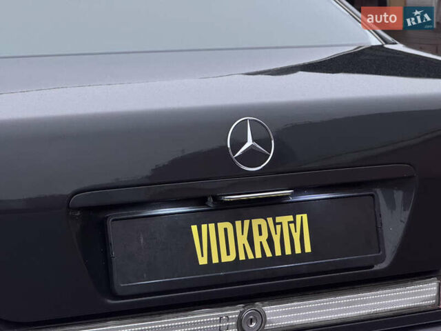 Черный Мерседес С Класс, объемом двигателя 3.2 л и пробегом 410 тыс. км за 7800 $, фото 36 на Automoto.ua