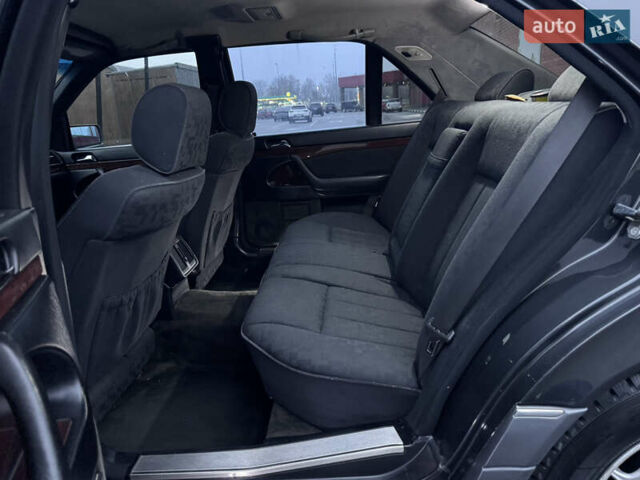 Черный Мерседес С Класс, объемом двигателя 3.2 л и пробегом 410 тыс. км за 7800 $, фото 49 на Automoto.ua