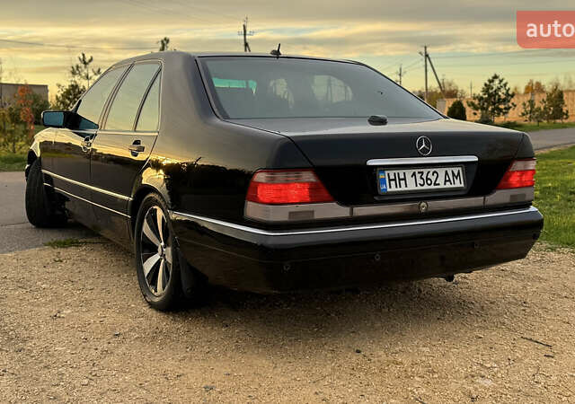 Мерседес С Класс 1997 в Одессе на Automoto.ua Черный Мерседес С Класс, объемом двигателя 4.2 л и пробегом 245 тыс. км за 4699 $, фото 13 на Automoto.ua