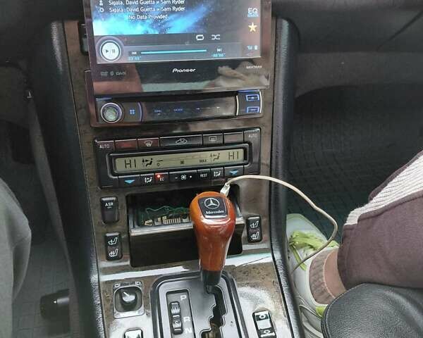 Чорний Мерседес С Клас, об'ємом двигуна 3 л та пробігом 400 тис. км за 5500 $, фото 17 на Automoto.ua