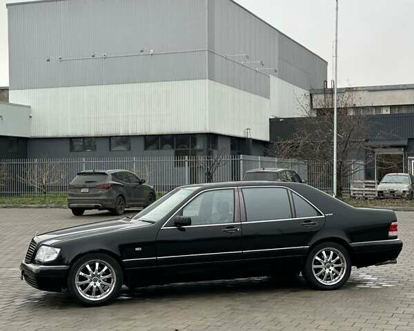 Черный Мерседес С Класс, объемом двигателя 4.2 л и пробегом 258 тыс. км за 6700 $, фото 7 на Automoto.ua