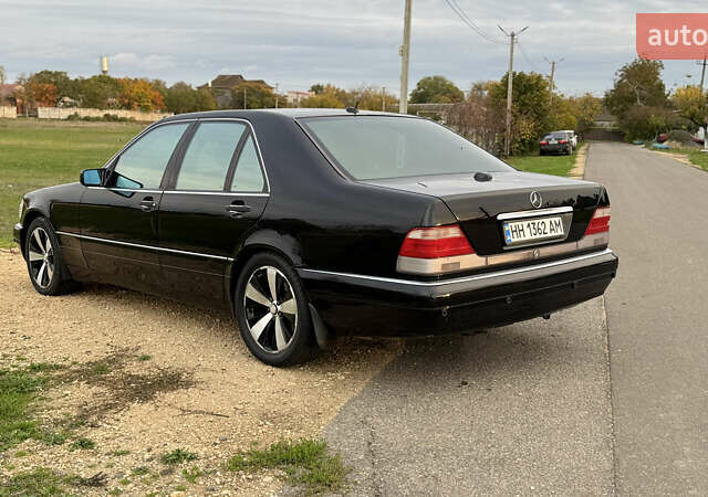Мерседес С Класс 1997 в Одессе на Automoto.ua Черный Мерседес С Класс, объемом двигателя 4.2 л и пробегом 245 тыс. км за 4699 $, фото 4 на Automoto.ua