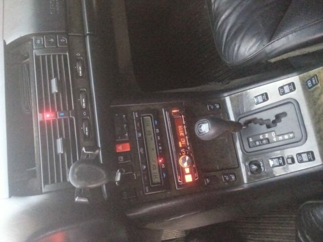 Черный Мерседес С Класс, объемом двигателя 3 л и пробегом 350 тыс. км за 4500 $, фото 12 на Automoto.ua