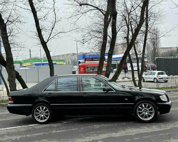 Черный Мерседес С Класс, объемом двигателя 5 л и пробегом 258 тыс. км за 6700 $, фото 17 на Automoto.ua