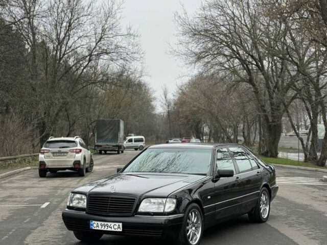 Черный Мерседес С Класс, объемом двигателя 4.2 л и пробегом 258 тыс. км за 6700 $, фото 2 на Automoto.ua