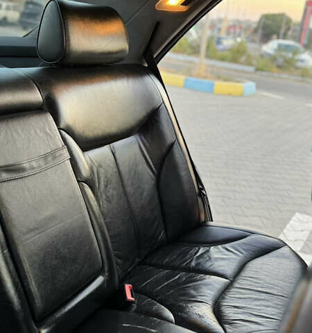Чорний Мерседес С Клас, об'ємом двигуна 4.2 л та пробігом 240 тис. км за 5300 $, фото 24 на Automoto.ua