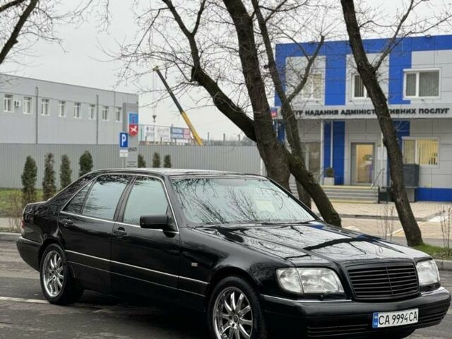 Черный Мерседес С Класс, объемом двигателя 4.2 л и пробегом 258 тыс. км за 6700 $, фото 6 на Automoto.ua