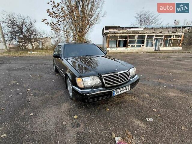 Чорний Мерседес С Клас, об'ємом двигуна 3 л та пробігом 400 тис. км за 5500 $, фото 4 на Automoto.ua