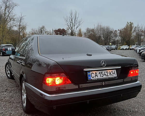 Черный Мерседес С Класс, объемом двигателя 5 л и пробегом 312 тыс. км за 23000 $, фото 5 на Automoto.ua