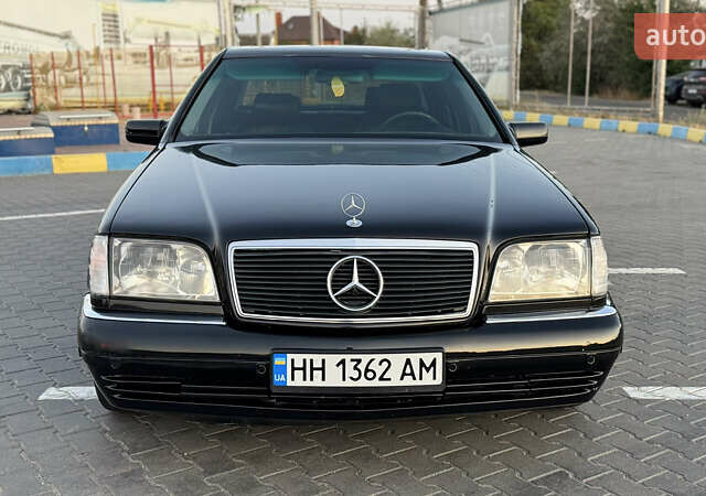 Чорний Мерседес С Клас, об'ємом двигуна 4.2 л та пробігом 240 тис. км за 5300 $, фото 32 на Automoto.ua