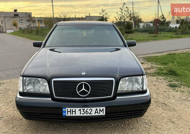 Мерседес С Класс 1997 в Одессе на Automoto.ua Черный Мерседес С Класс, объемом двигателя 4.2 л и пробегом 245 тыс. км за 4699 $, фото 2 на Automoto.ua