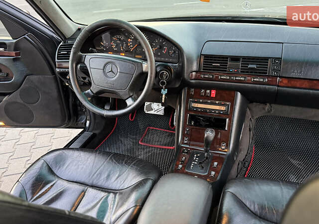Мерседес С Класс 1997 в Одессе на Automoto.ua Черный Мерседес С Класс, объемом двигателя 4.2 л и пробегом 245 тыс. км за 4699 $, фото 29 на Automoto.ua