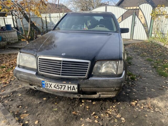 Черный Мерседес С Класс, объемом двигателя 3 л и пробегом 520 тыс. км за 1800 $, фото 1 на Automoto.ua