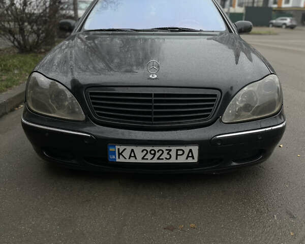 Чорний Мерседес С Клас, об'ємом двигуна 5 л та пробігом 555 тис. км за 4800 $, фото 4 на Automoto.ua