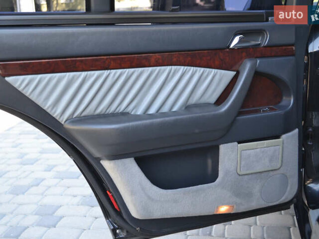 Мерседес С Клас 1998 у Хмельницькому на Automoto.ua Чорний Мерседес С Клас, об'ємом двигуна 5 л та пробігом 279 тис. км за 9900 $, фото 22 на Automoto.ua