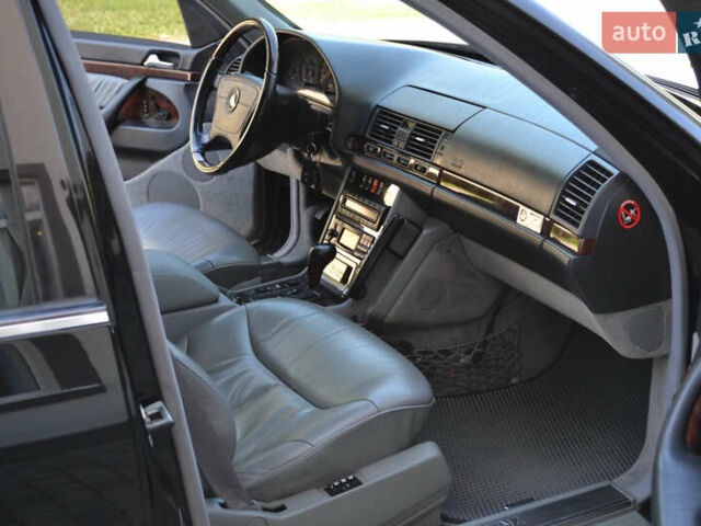 Мерседес С Клас 1998 у Хмельницькому на Automoto.ua Чорний Мерседес С Клас, об'ємом двигуна 5 л та пробігом 279 тис. км за 9900 $, фото 14 на Automoto.ua