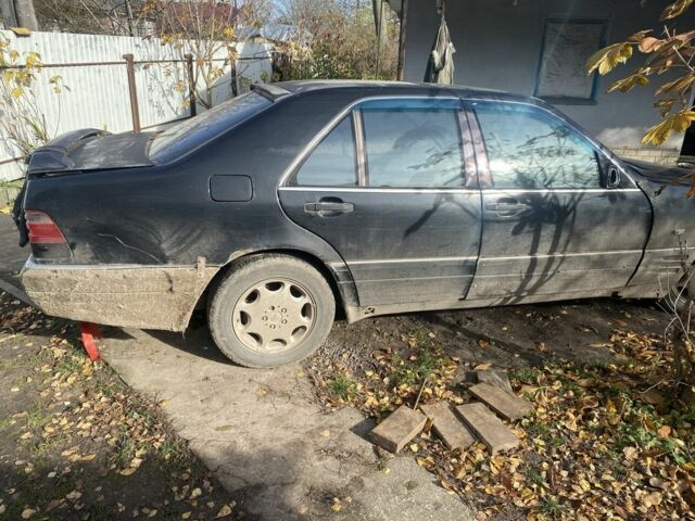 Черный Мерседес С Класс, объемом двигателя 3 л и пробегом 520 тыс. км за 1800 $, фото 6 на Automoto.ua