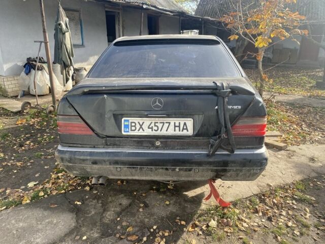 Черный Мерседес С Класс, объемом двигателя 3 л и пробегом 520 тыс. км за 1800 $, фото 4 на Automoto.ua