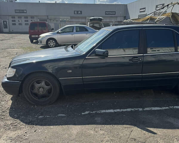 Черный Мерседес С Класс, объемом двигателя 5 л и пробегом 440 тыс. км за 8000 $, фото 2 на Automoto.ua