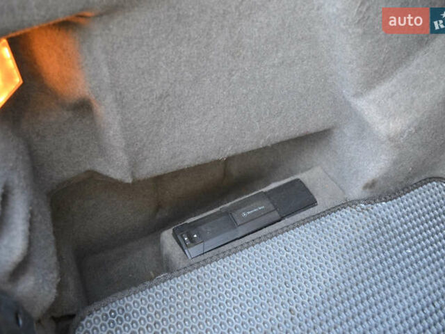 Мерседес С Клас 1998 у Хмельницькому на Automoto.ua Чорний Мерседес С Клас, об'ємом двигуна 5 л та пробігом 279 тис. км за 9900 $, фото 40 на Automoto.ua