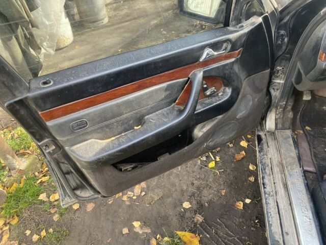 Черный Мерседес С Класс, объемом двигателя 3 л и пробегом 520 тыс. км за 1800 $, фото 9 на Automoto.ua