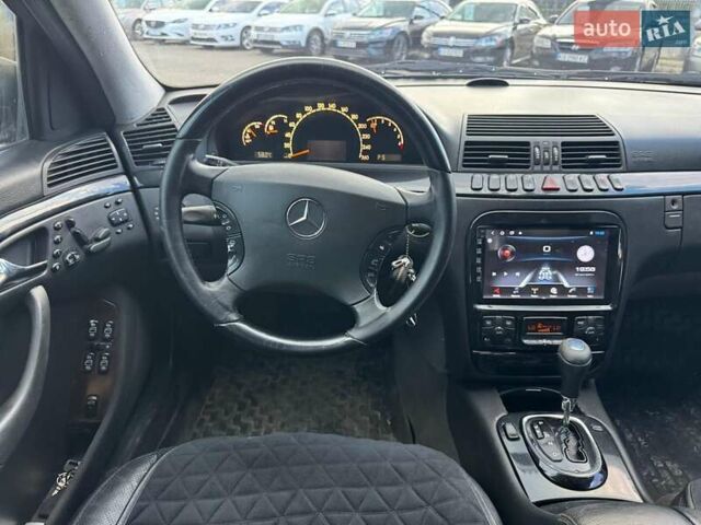 Черный Мерседес С Класс, объемом двигателя 4.97 л и пробегом 299 тыс. км за 6190 $, фото 13 на Automoto.ua