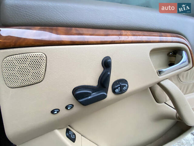 Черный Мерседес С Класс, объемом двигателя 5 л и пробегом 299 тыс. км за 4200 $, фото 16 на Automoto.ua