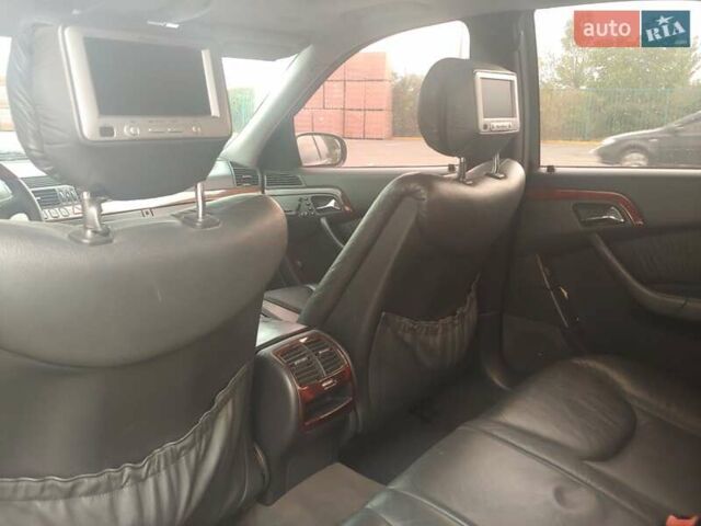 Чорний Мерседес С Клас, об'ємом двигуна 4.3 л та пробігом 268 тис. км за 10000 $, фото 9 на Automoto.ua