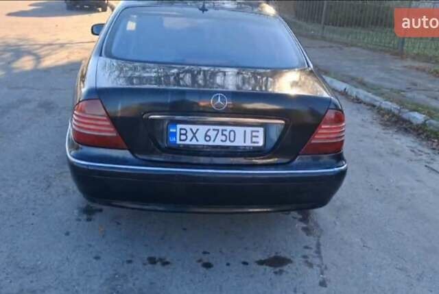 Черный Мерседес С Класс, объемом двигателя 4.97 л и пробегом 296 тыс. км за 4600 $, фото 4 на Automoto.ua