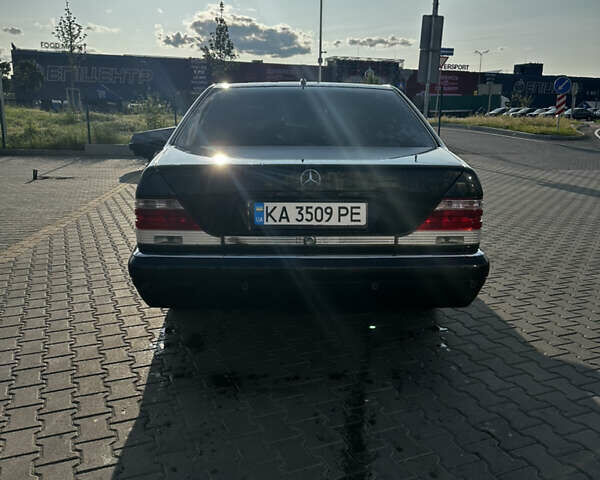 Чорний Мерседес С Клас, об'ємом двигуна 3.2 л та пробігом 192 тис. км за 7500 $, фото 4 на Automoto.ua