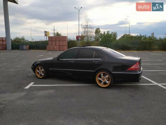 Чорний Мерседес С Клас, об'ємом двигуна 4.3 л та пробігом 268 тис. км за 10000 $, фото 24 на Automoto.ua